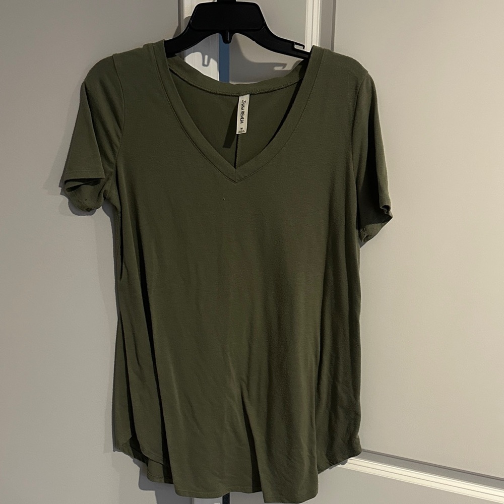 Zenana Outfitters Olive V-Neck Short Sleeve Tee
